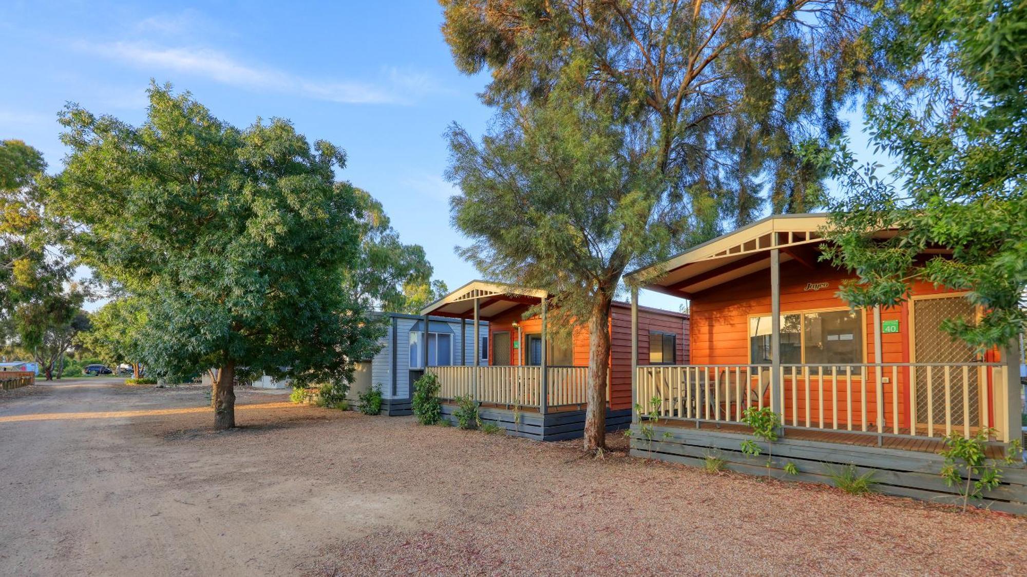 Yarrawonga Riverlands Tourist Park Экстерьер фото