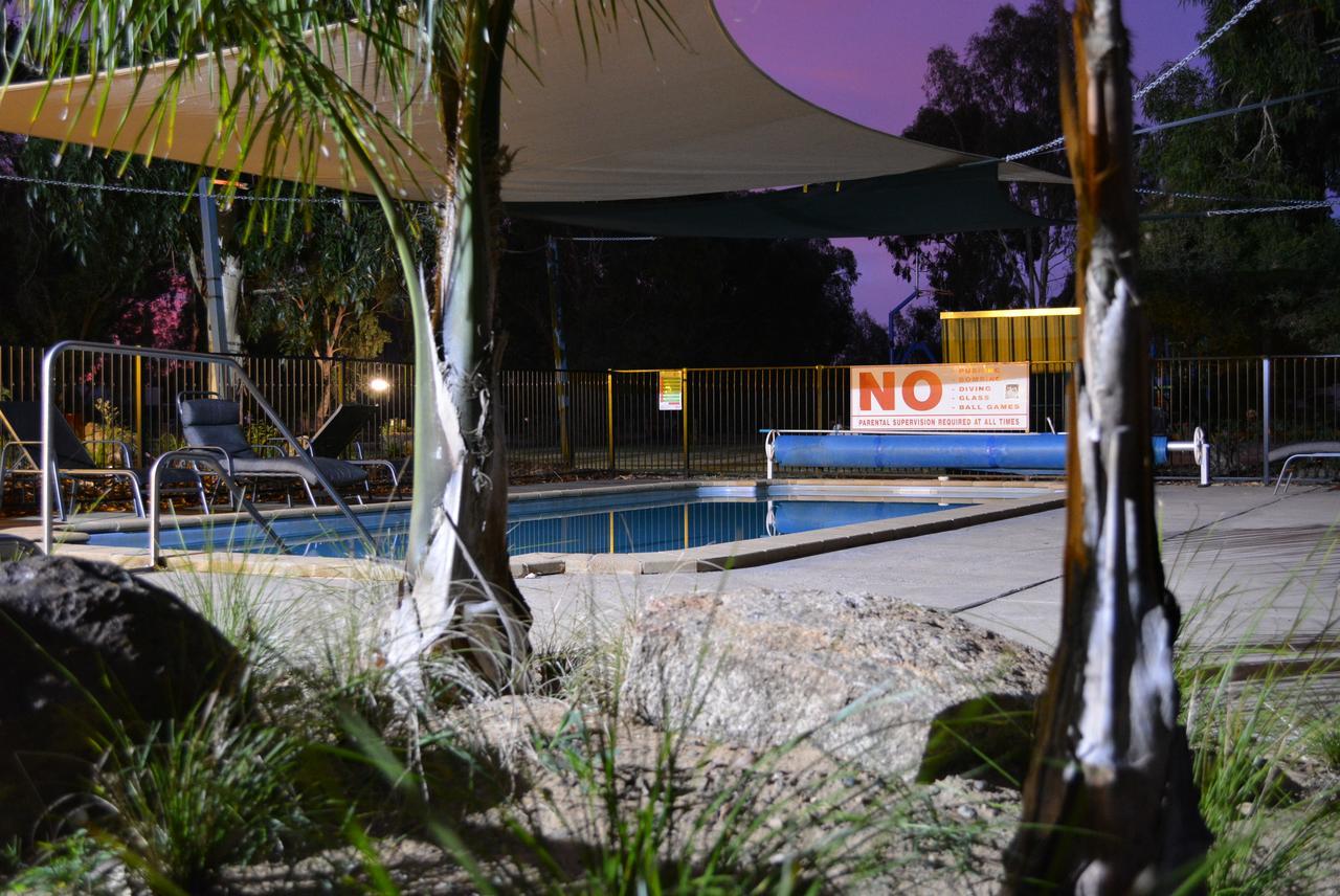 Yarrawonga Riverlands Tourist Park Экстерьер фото